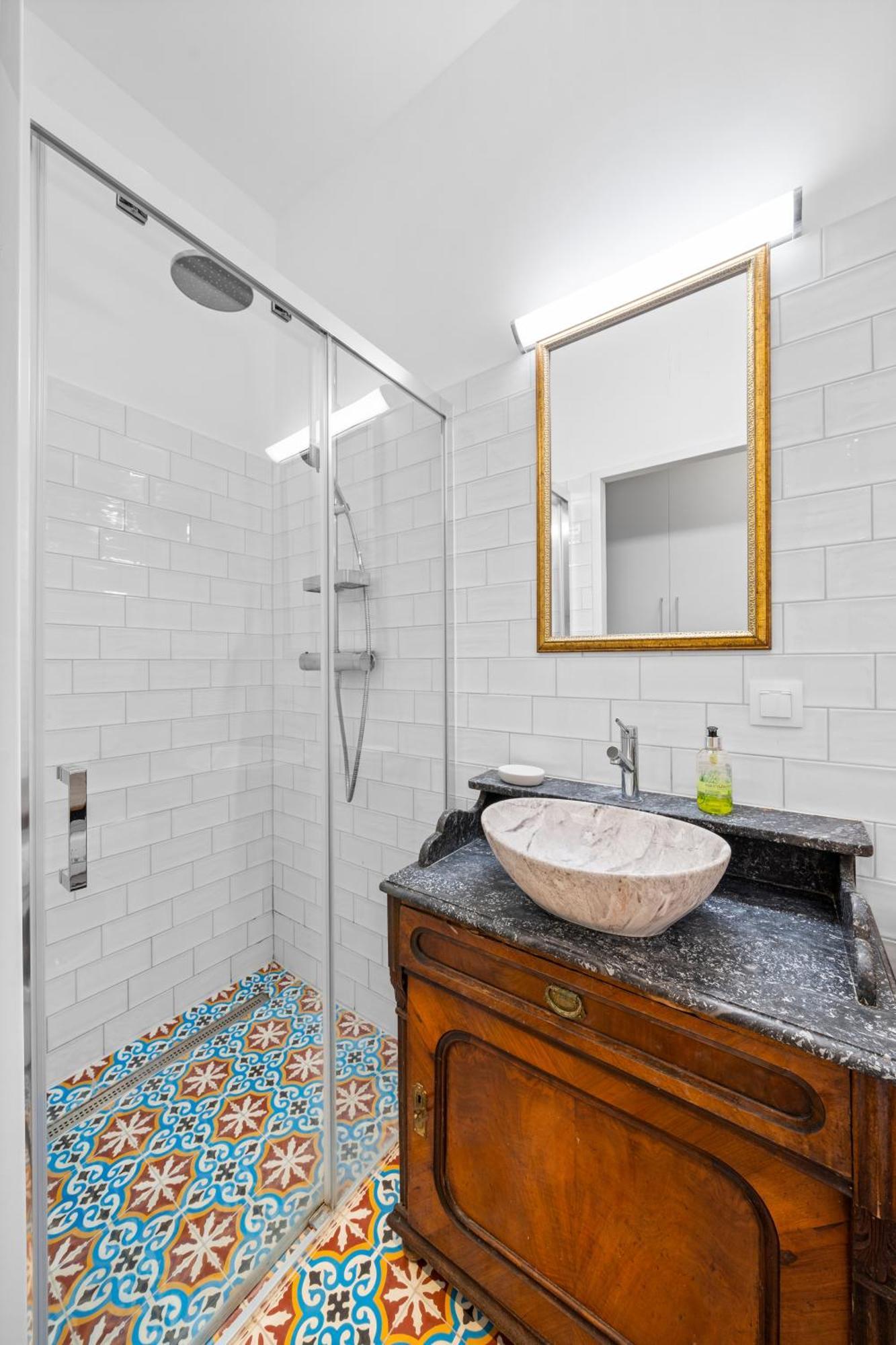 Central Vienna Apartment With Garden View Ngoại thất bức ảnh