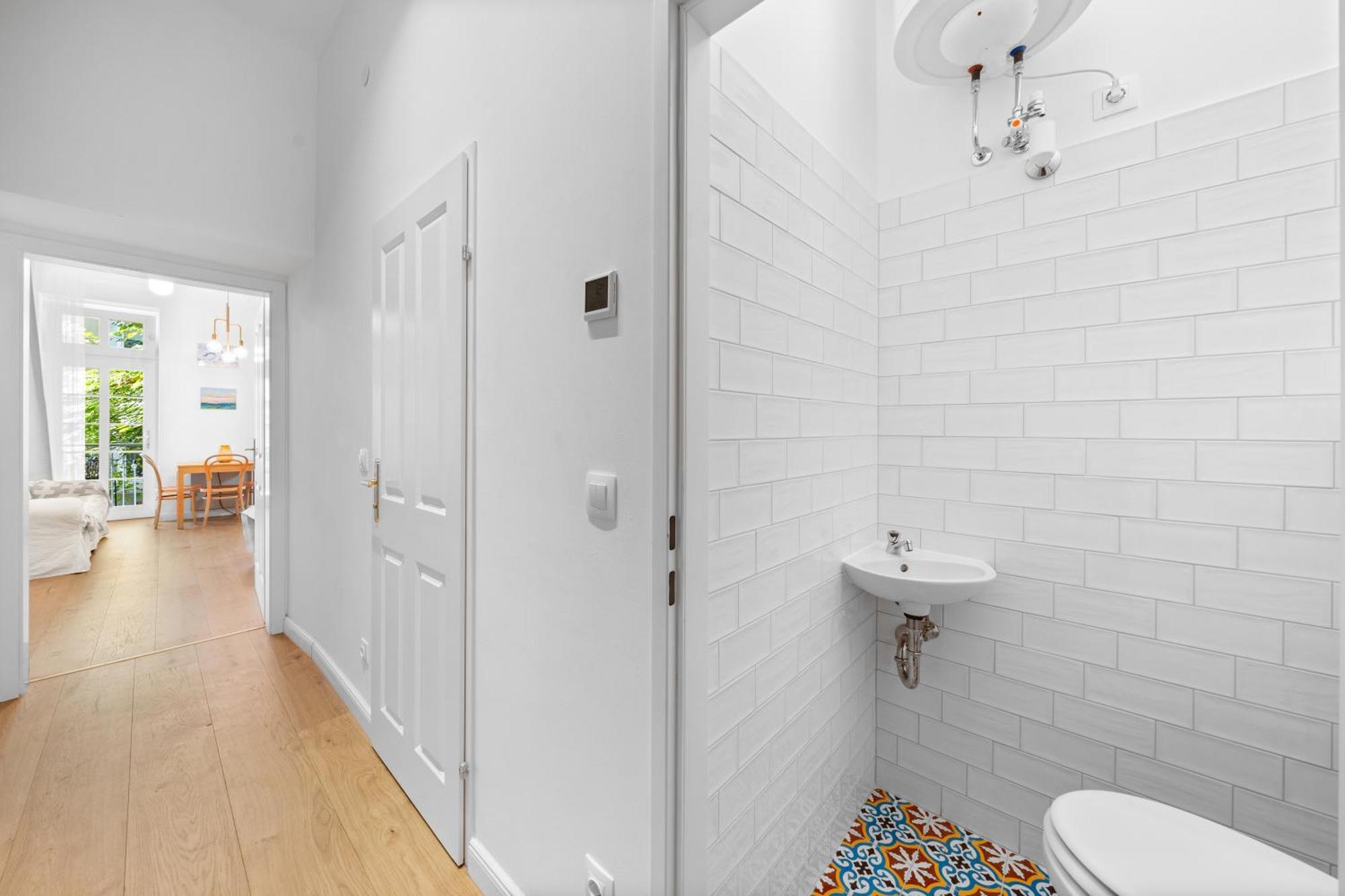 Central Vienna Apartment With Garden View Ngoại thất bức ảnh