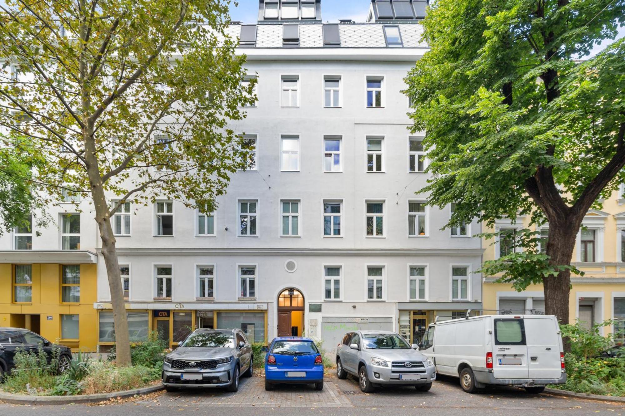 Central Vienna Apartment With Garden View Ngoại thất bức ảnh